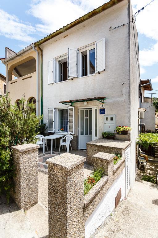 Apartment Filip Vrbnik Zewnętrze zdjęcie